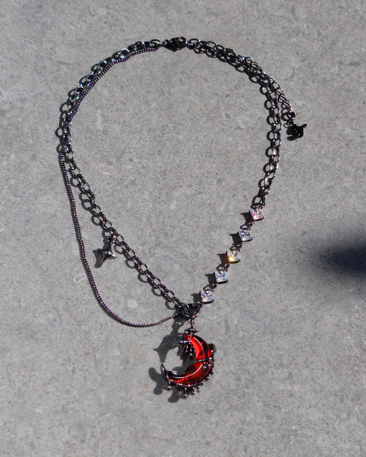 Nikaneko - Blood Moon Drip Necklace