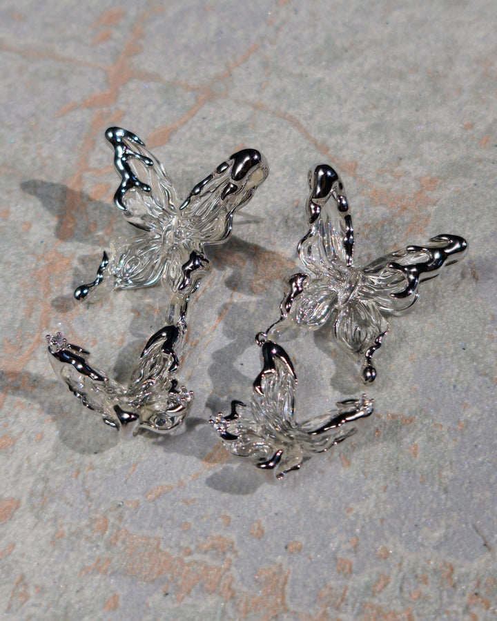 Nikaneko - Crystal Butterfly Earrings