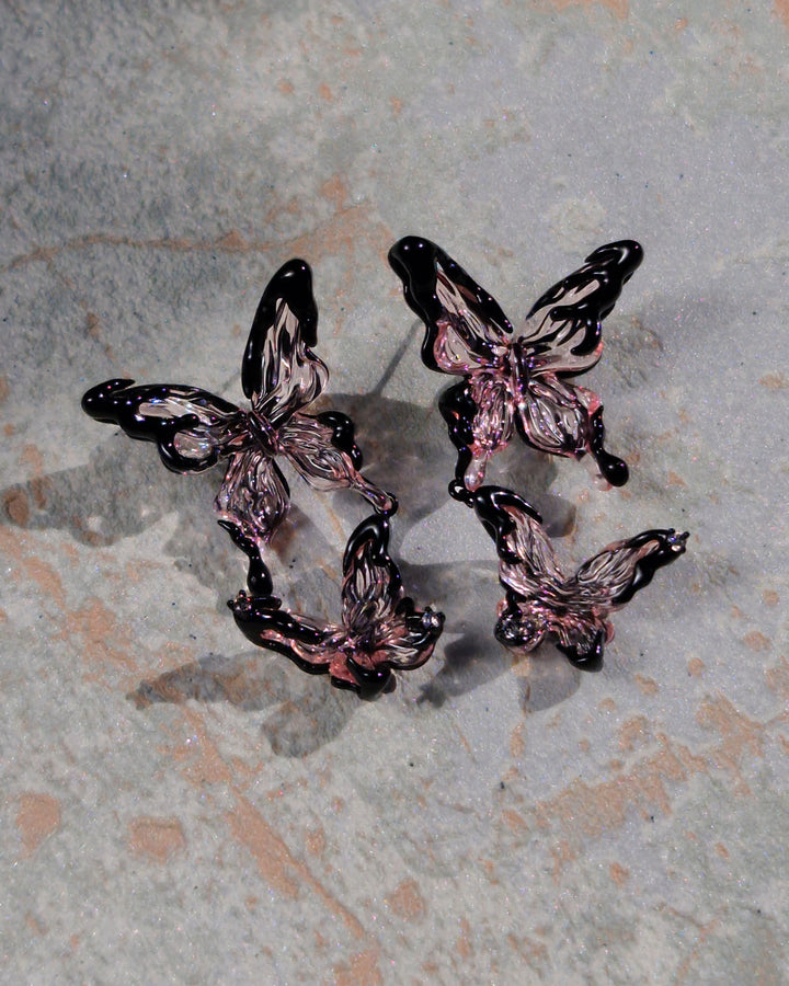 Nikaneko - Crystal Butterfly Earrings Pink