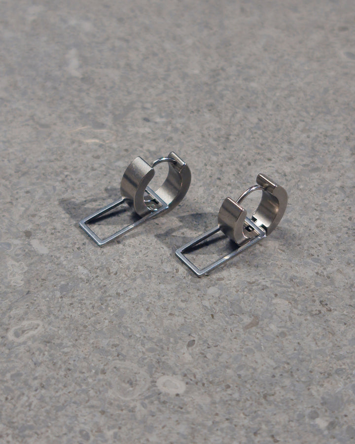 Silver Frame Earrings - Nikaneko