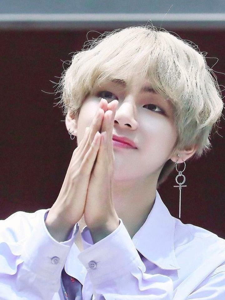 Earrings V Taehyung BTS - Nikaneko